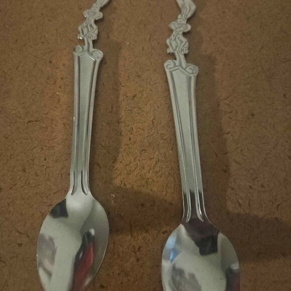 Nestle Quik Bunny Rabbit Spoons Set of 2 Stainless Steel Chocolate Milk Spoons - Picture 3 of 5